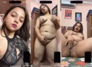 Sexy Desi Girl Shows Nude Body