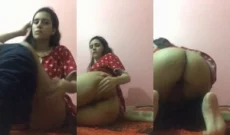 Cute Desi Girl Shows Ass